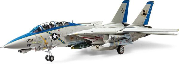 Tamiya 61118 1/48 scale GRUMMAN F-14D TOMCAT w/ AIM-54C Phoenix+Two pilots