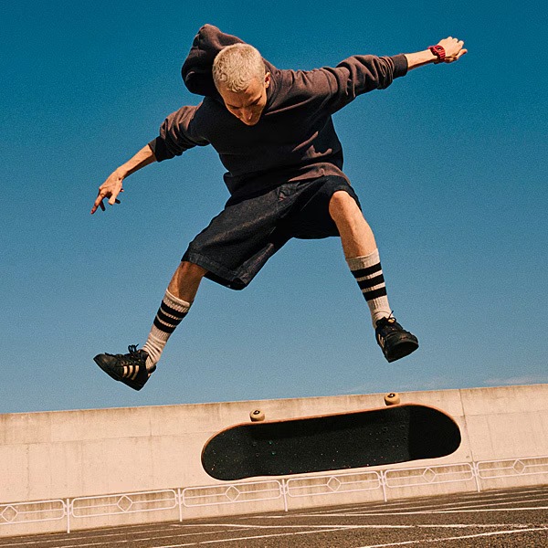 CASIO G-SHOCK DW-5600RRB-4JF Red Limited Edition Men’s Watch Shock Resistant 200M Japan Model - Image 5