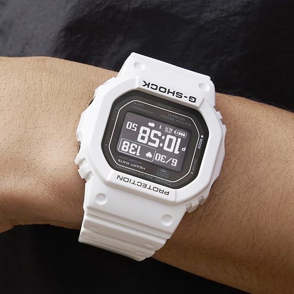 Casio G-Shock Move Solar Fitness Watch Heart Rate Monitor DW-H5600-7JR - Image 3