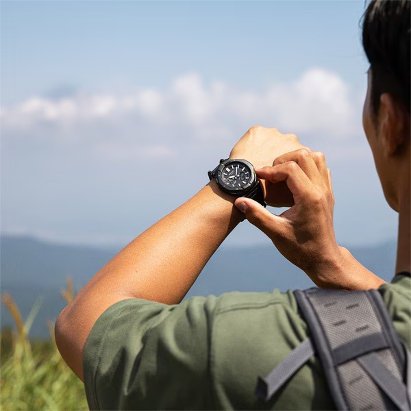 Casio PRJ-B001B-1JF Solar Radio Controlled Sapphire Titanium 200M JDM - Image 6